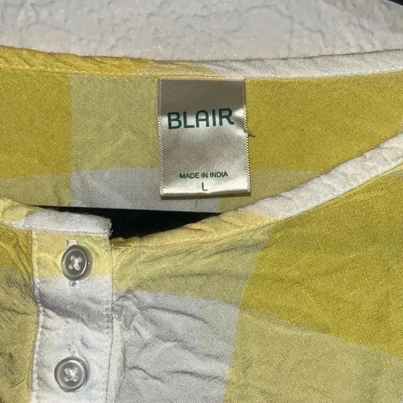 Blair yellow Gingham Popover Top size large - Picture 4 of 5